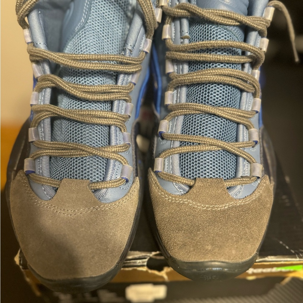 Reebok Question - Picture 2 of 4